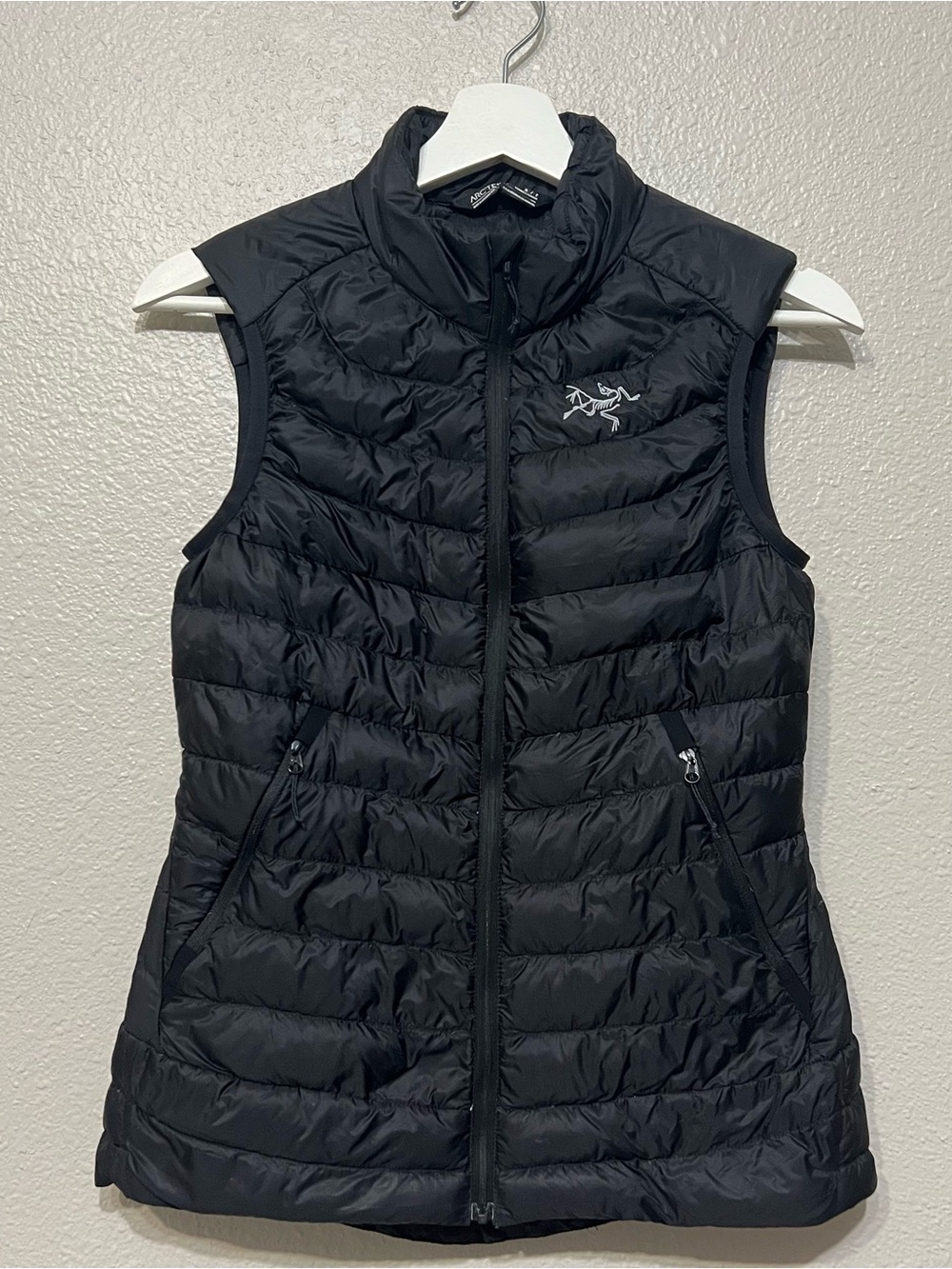 Arc'teryx Women's XS Cerium LT Goose Down Puffer Vest Black Full Zip